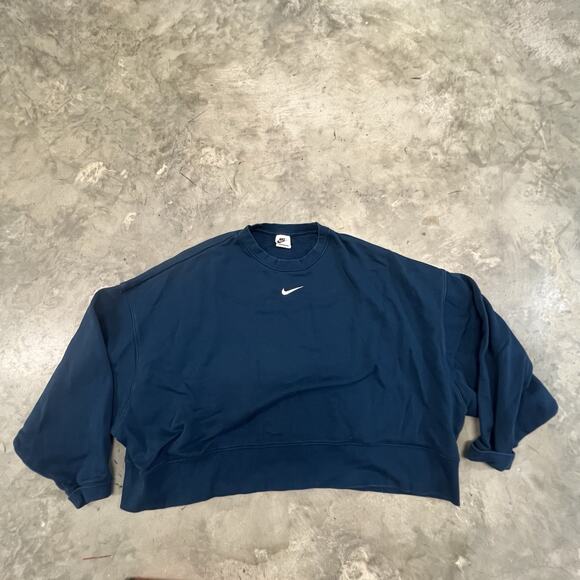 Nike Sweatshirt Womens Size XL Blue Crewneck Swoosh Cropped Oversized Essential - Picture 1 of 7
